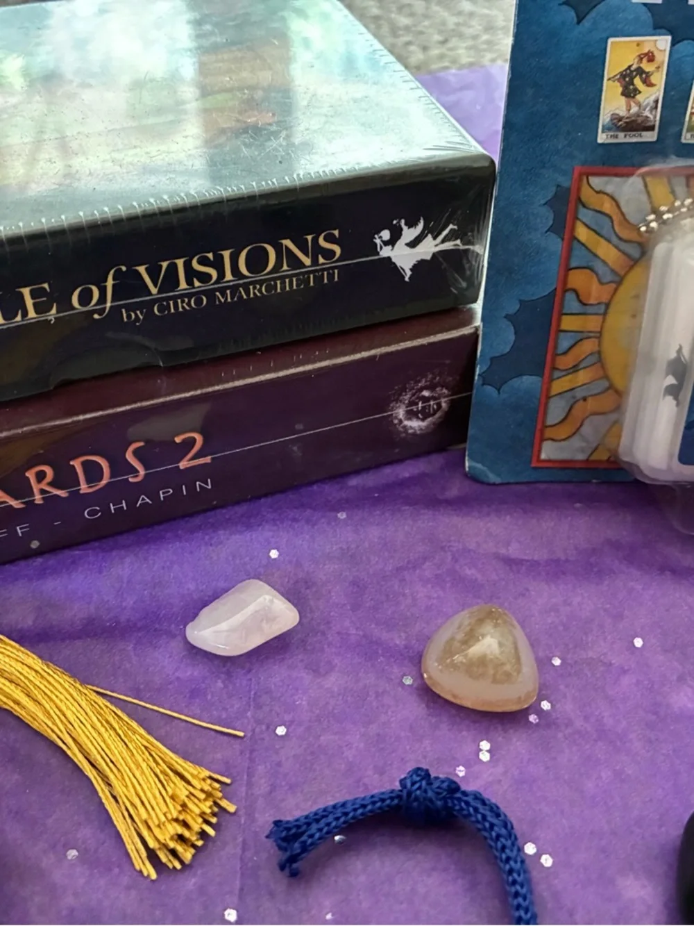 🔮 19 Piece Tarot Cards and Crystal Gift Box - 3 New Tarot Cards, 10 Crystals! ⚡️ - Picture 3 of 15
